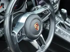 Porsche Macan thumbnail 35