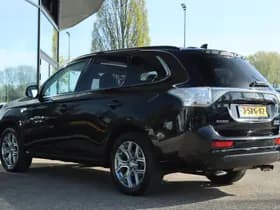 Mitsubishi Outlander thumbnail 11