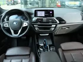 BMW iX3 thumbnail 16