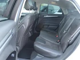 Ford Mondeo thumbnail 15