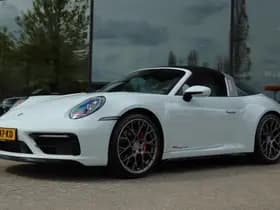 Porsche 911 thumbnail 30