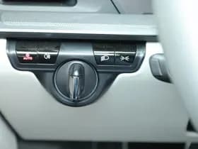 Porsche 911 thumbnail 32