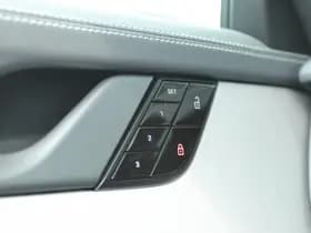 Porsche 911 thumbnail 33