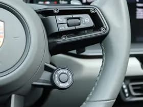 Porsche 911 thumbnail 41