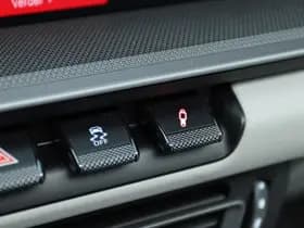 Porsche 911 thumbnail 49