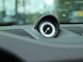 Porsche 911 thumbnail 6