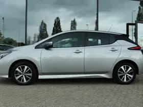 Nissan Leaf thumbnail 14