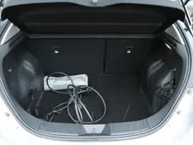 Nissan Leaf thumbnail 17