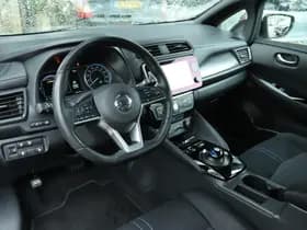 Nissan Leaf thumbnail 3