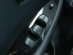 Nissan Leaf thumbnail 23