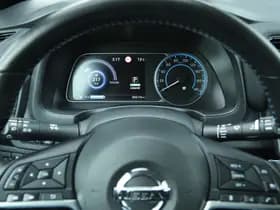 Nissan Leaf thumbnail 24
