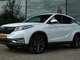 Nissan Leaf thumbnail 37