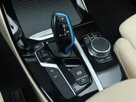 BMW iX3 thumbnail 30