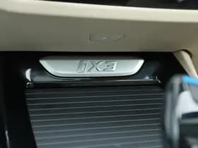 BMW iX3 thumbnail 36
