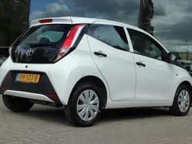 Toyota Aygo thumbnail 2