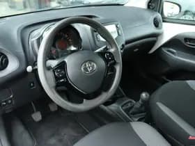Toyota Aygo thumbnail 3