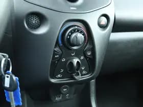 Toyota Aygo thumbnail 21