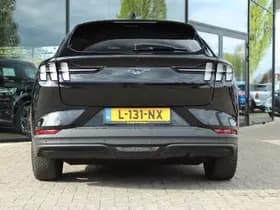 Ford Mustang thumbnail 9