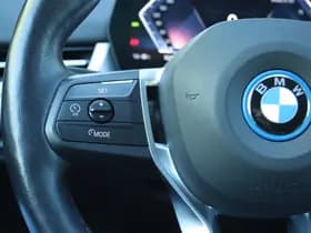 BMW iX1 thumbnail 20