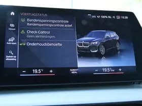 BMW iX1 thumbnail 37