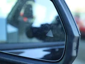 BMW iX1 thumbnail 43