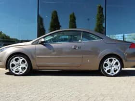 Ford Focus thumbnail 11