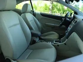 Ford Focus thumbnail 4