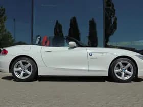 BMW Z4 thumbnail 7