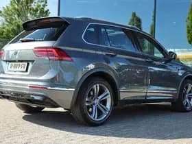 Volkswagen Tiguan thumbnail 2