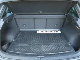Volkswagen Tiguan thumbnail 15