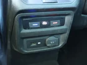 Volkswagen Tiguan thumbnail 31