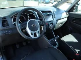 Kia Venga thumbnail 3