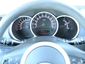 Kia Venga thumbnail 21