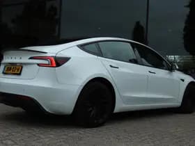Tesla Model thumbnail 2