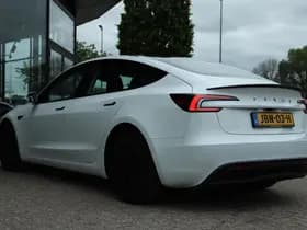 Tesla Model thumbnail 11