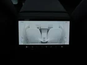 Tesla Model thumbnail 36