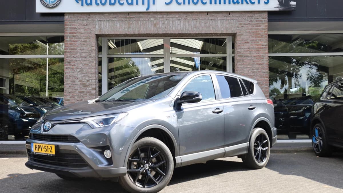 Toyota RAV4 2.0 VVT-i Dynamic BLACK-EDITION — foto 1