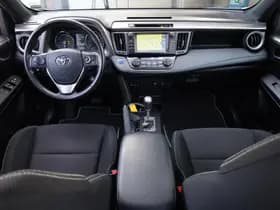 Toyota RAV4 2.0 VVT-i Dynamic BLACK-EDITION thumbnail 4