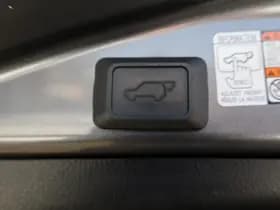 Toyota RAV4 2.0 VVT-i Dynamic BLACK-EDITION thumbnail 31