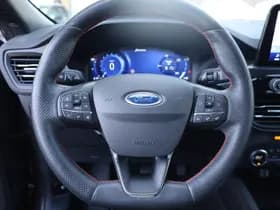 Ford Kuga ST-Line X PHEV thumbnail 13