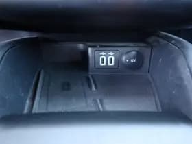 Ford Kuga ST-Line X PHEV thumbnail 17