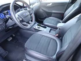 Ford Kuga ST-Line X PHEV thumbnail 5