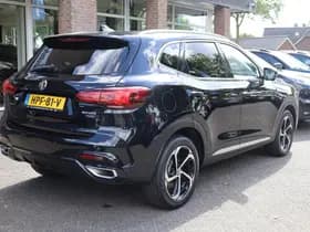 MG EHS 1.5 TGDI Luxury PHEV Plug-in thumbnail 3