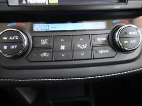 Toyota RAV4 2.5 Hybrid AWD Executive thumbnail 19