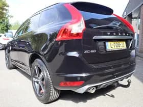 Volvo XC60 2.0 D4 FWD R-Design thumbnail 32