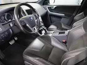Volvo XC60 2.0 D4 FWD R-Design thumbnail 5