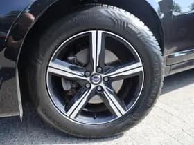 Volvo XC60 2.0 D4 FWD R-Design thumbnail 9