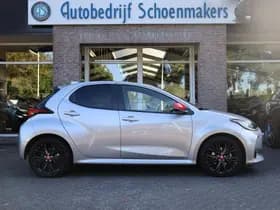 Toyota Yaris 1.5 Hybrid Executive thumbnail 2