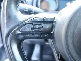 Toyota Yaris 1.5 Hybrid Executive thumbnail 13