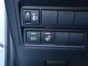 Toyota Yaris 1.5 Hybrid Executive thumbnail 18